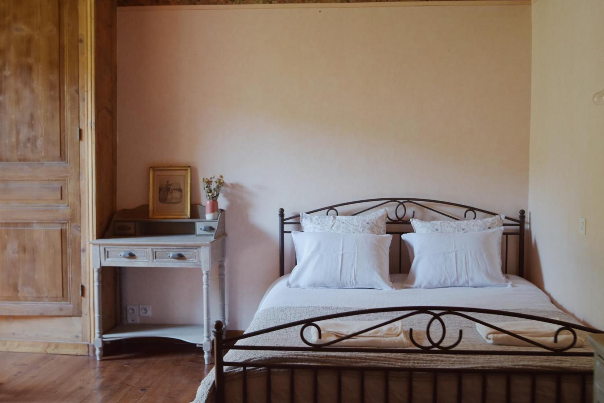 Villa L'ancien Relais de Poste*** à Saint-Dier-dʼAuvergne Extérieur photo
